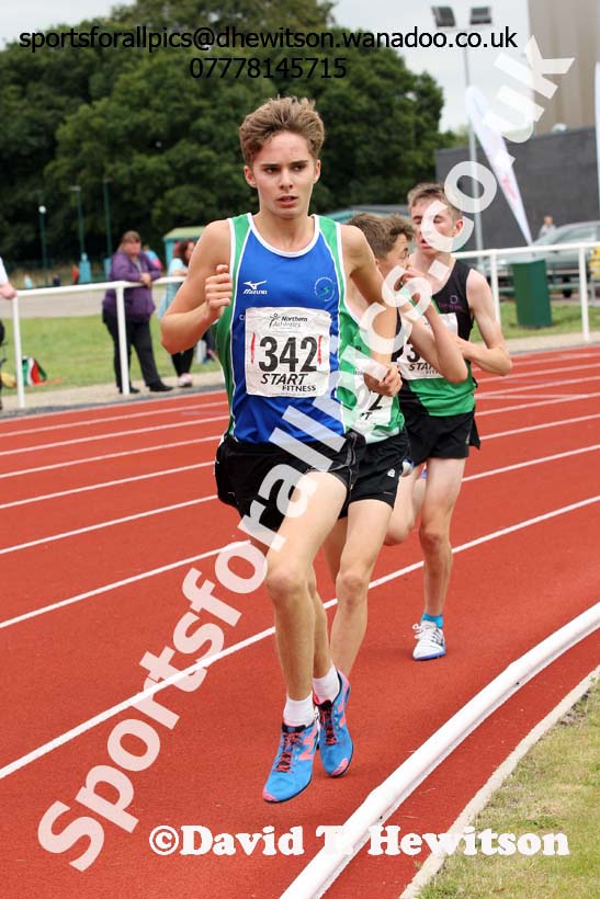 Mens under-17s and boys under-15s 3000 metres, Northern Under-13s, U-15s and 17s Championships. Photo: David T. Hewitson/Sports for All Pics